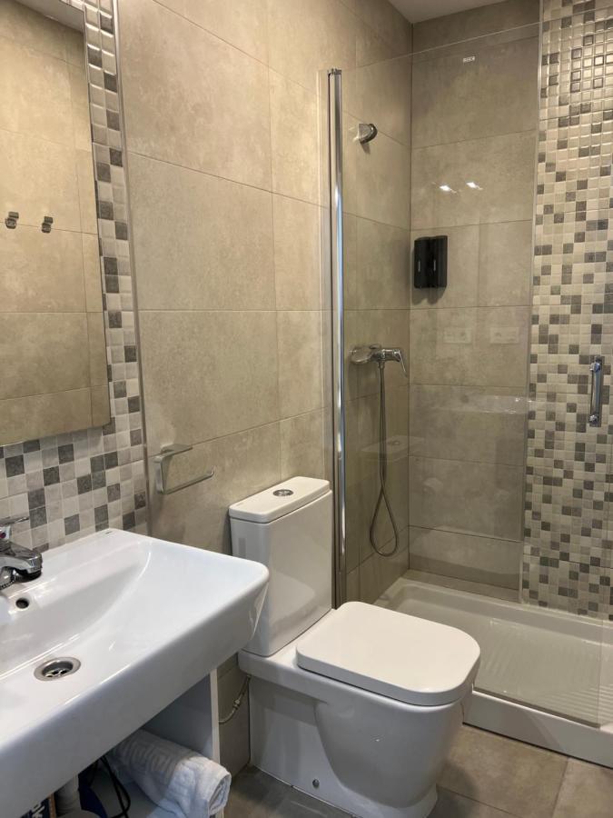 Apartamentos Royal Urban Granada Buitenkant foto