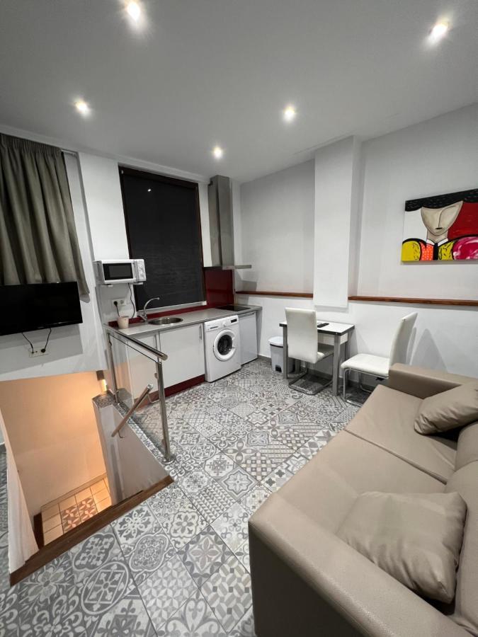 Apartamentos Royal Urban Granada Buitenkant foto
